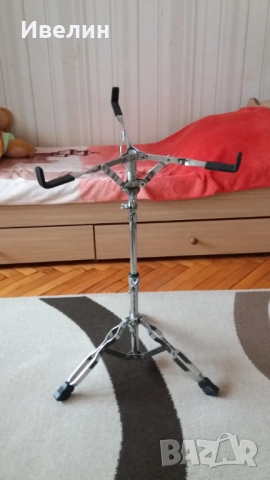 Продавам стойка за соло барабанче, снимка 2 - Ударни инструменти - 52552046