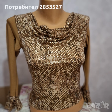 Дамска Блузка с пайети, снимка 2 - Тениски - 32026909