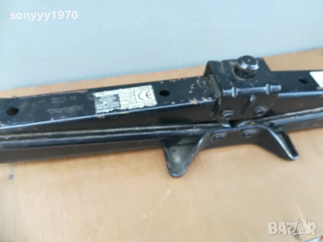 FIAT-NUOVO DUCATO 2400KG-КРИК ВНОС SWISS 1107251920, снимка 7 - Аксесоари и консумативи - 50990527