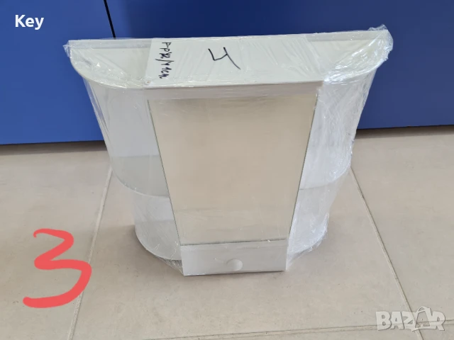 PVC Шкаф за Баня Различни Модели Огледало Водоустойчиви, снимка 3 - Шкафове - 51180180