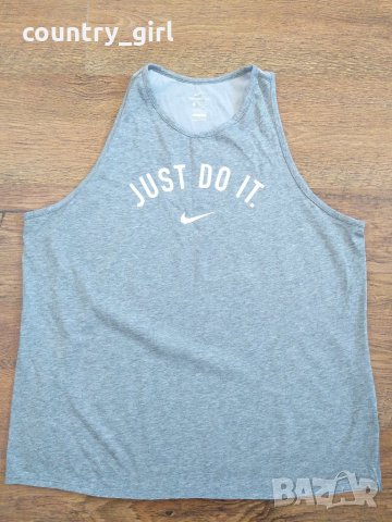 Nike - страхотен дамски потник, снимка 4 - Потници - 29023367