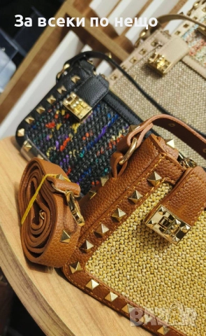 Valentino Дамска Чанта Валентино - Налични Различни Цветове Код SK93, снимка 3 - Чанти - 52487560