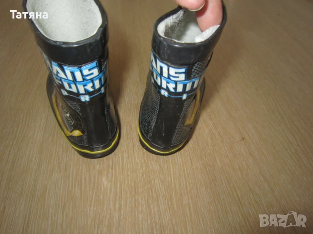 детски обувки  БЕНЕТОН ; кроксове  CROCS ;маратонки MARVEL, снимка 18 - Детски обувки - 28677421