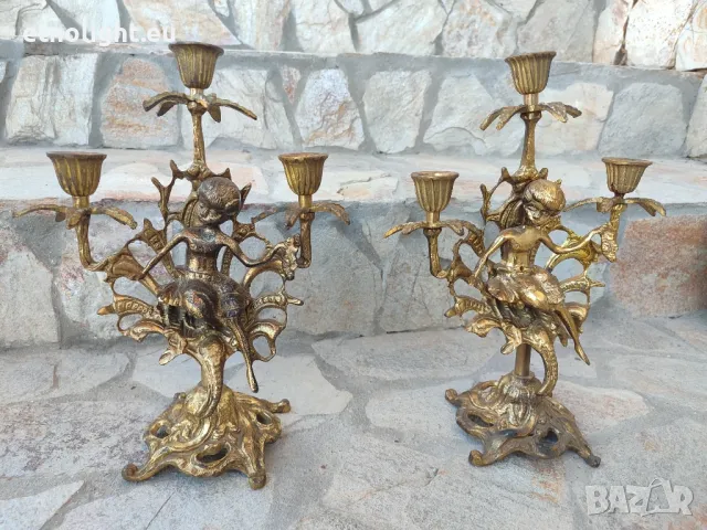 Комплект старинни испански тройни бронзови свещници с фигури на херувими , снимка 3 - Декорация за дома - 50272905