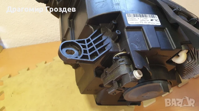 Оборудван десен фар с DRL за Renault Twingo III facelift / Рено Туинго (2019-2024), снимка 15 - Части - 51026696