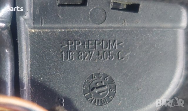 Ключалка Заден Капак VW Голф 4 - Бора - 1J6827505 N, снимка 3 - Части - 43959582