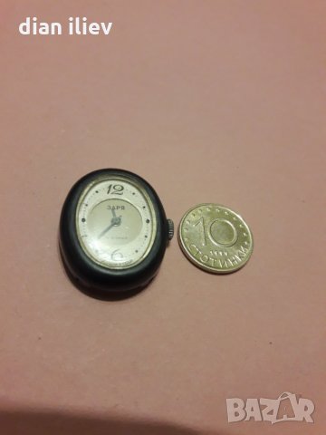 Стар дамски механичен часовник -Заря , снимка 4 - Антикварни и старинни предмети - 26537399