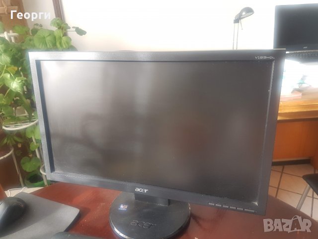 монитор ASUS V193HQL , снимка 2 - Монитори - 35187379