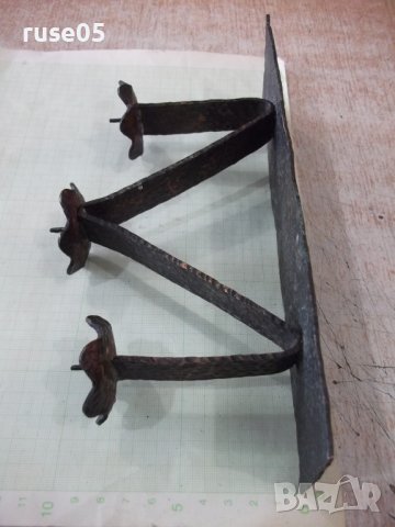 Свещник за три свещи от кована мед от соца, снимка 5 - Други ценни предмети - 40039310