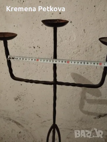 Висок свещник , снимка 4 - Други ценни предмети - 47569673