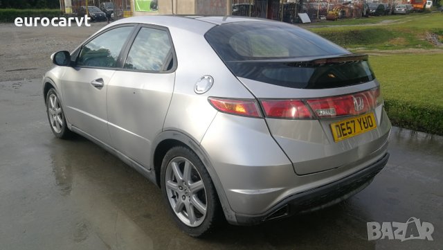 на части Honda Civic 1.8 i-VTEC, снимка 7 - Автомобили и джипове - 29026217