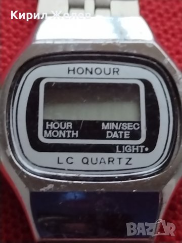 РЕТРО МОДЕЛ ЕЛЕКТРОНЕН ЧАСОВНИК HONOUR LC QUARTZ за КОЛЕКЦИЯ ДЕКОРАЦИЯ 33264, снимка 2 - Дамски - 38704711