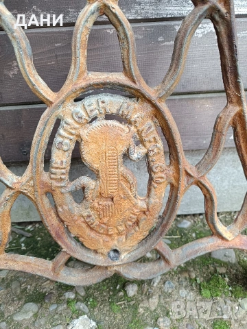 Крака от шевна машина , снимка 3 - Антикварни и старинни предмети - 53563844