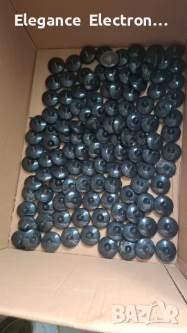 радиочестотни аларми за дрехи. 