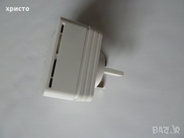 Netgear Wifi Extender WN1000RP, снимка 2 - Мрежови адаптери - 34931536