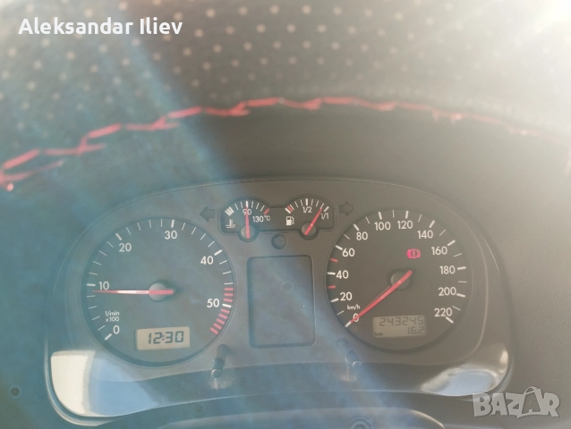 Продавам голф 4 1.9 тди, снимка 6 - Автомобили и джипове - 52914264