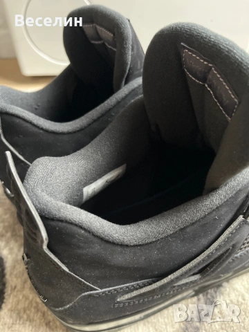 Обувки Jordan 4 Black cats , снимка 8 - Ежедневни обувки - 53609912