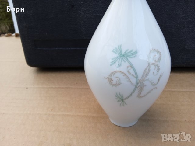 Стара немска порцеланова ваза  ZEH SCHERZER BAVARIA GERMANY, снимка 2 - Вази - 35586344