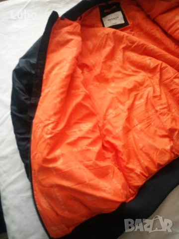 Продава яке, снимка 5 - Якета - 53079405