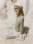 порцеланова статуетка , снимка 4