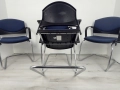 Офис столове в тъмносин цвят подходящи за конферетни зали  или срещи;, снимка 2