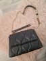 Нова кожена черна чанта - 25,00лв., снимка 1 - Чанти - 43146957