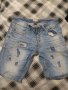 Къси мъжки накъсани дънки в син цвят, снимка 1 - Дънки - 40025860