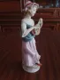 Порцеланова статуетка, старинна, бисквитен порцелан, снимка 3