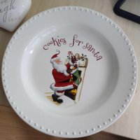 голяма порцеланова чиния Дядо Коледа . Диаметър - 32 см, снимка 1 - Чинии - 43057100