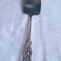 Сребърна лопатка, снимка 1 - Антикварни и старинни предмети - 44071143