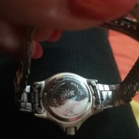 Намалявам на изгодна цена! Марков,нов механичен  дамски часовник, снимка 3 - Дамски - 22559489