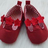 Бебешки буйки 6-9 месеца, снимка 1 - Бебешки обувки - 43114647