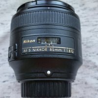 Nikon AF-S Nikkor 85 f/1.8G - отлично състояние и пълен комплект, снимка 1 - Обективи и филтри - 43152505