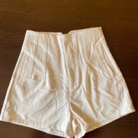 Панталонки CROPP, снимка 1 - Къси панталони и бермуди - 44000954