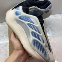 Adidas Yeezy Boost 700v3 “Kyanite” Обувки 36-48EUR, снимка 5 - Маратонки - 33050617