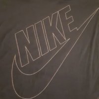 Nike дамска тениска, снимка 2 - Тениски - 26736295