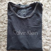 Дамска тениска calvin klein , снимка 1 - Тениски - 38304028