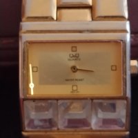 Луксозен дамски часовник Q/Q JAPAN MOVT с кристали изискан 42790, снимка 2 - Дамски - 43741908