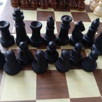 Немски шах дървена кутия,стъклени и дървени фигури, снимка 9 - Шах и табла - 37792878