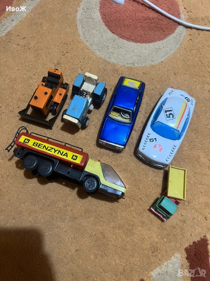 Лот стари играчки, снимка 1