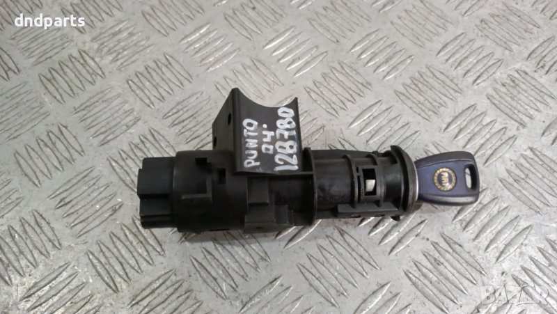 Контактен ключ комплект Fiat Punto 2004г.	, снимка 1