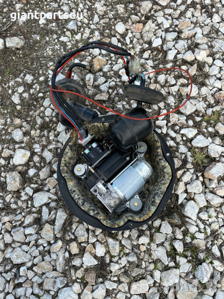 Компресор въздух за БМВ х5 е53 BMW x5 e53 ПЪЛЕН КОМПЛЕКТ , снимка 1