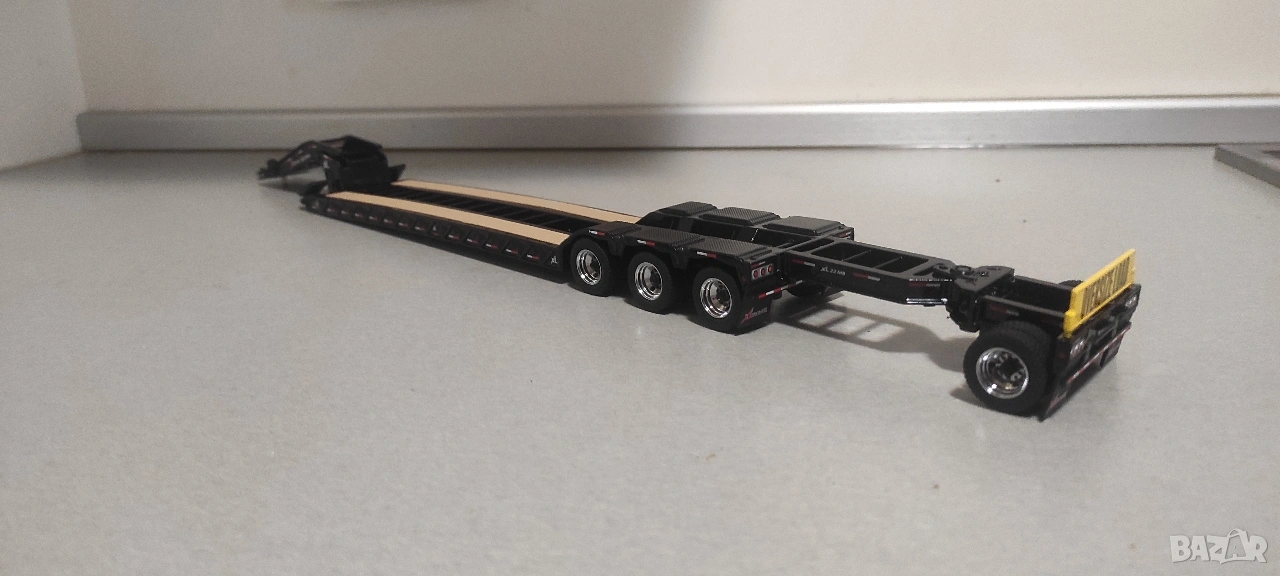 Тежкотоварно полуремарке 1:50, снимка 1