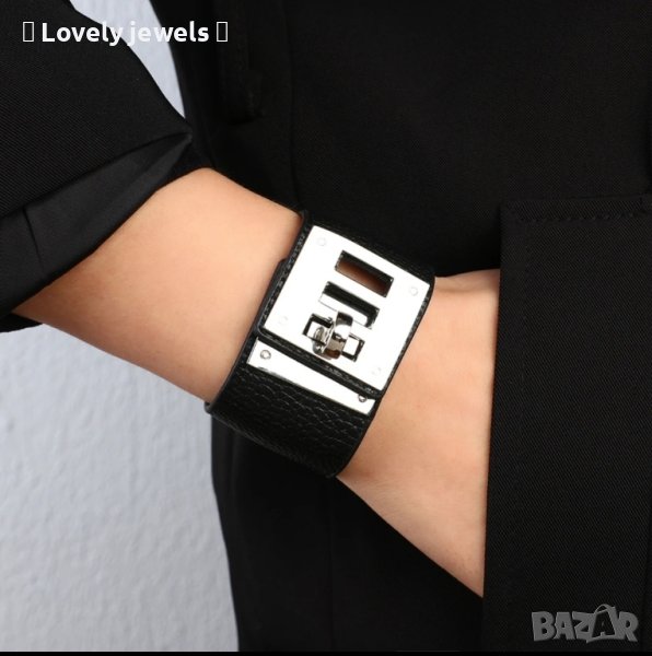 Черна кожена гривна с интересна закопчалка, снимка 1