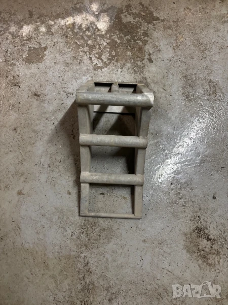 Клин (спънка)за камион, снимка 1