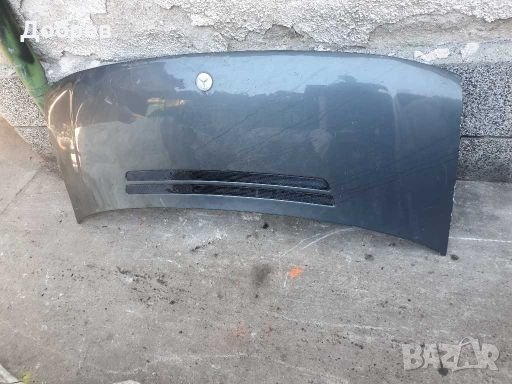 Продавам преден капак за Мерцедес Вито 638, снимка 1