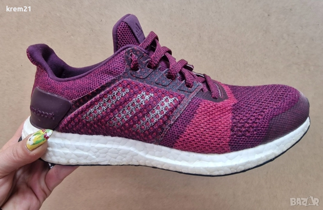 Adidas UltraBoost дамски маратонки 39 1/3, снимка 1