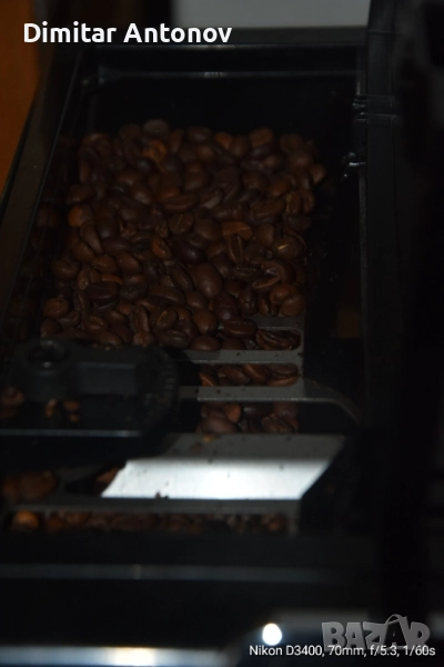 продавам кафе автомат DeLonghi Perfecta, снимка 1