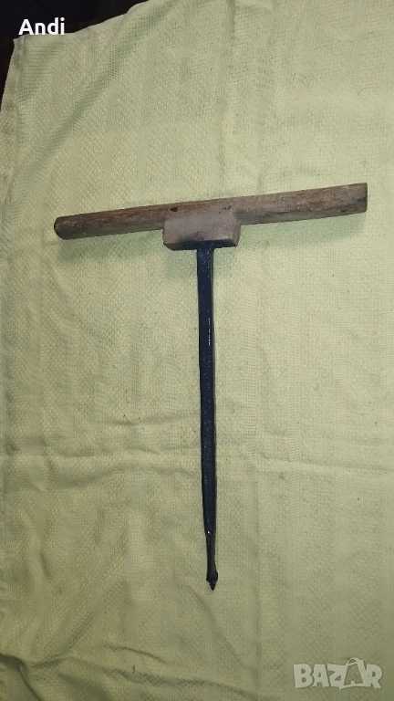 Дърводелски свредел от ковано желязо - ретро инструмент, маткап, снимка 1