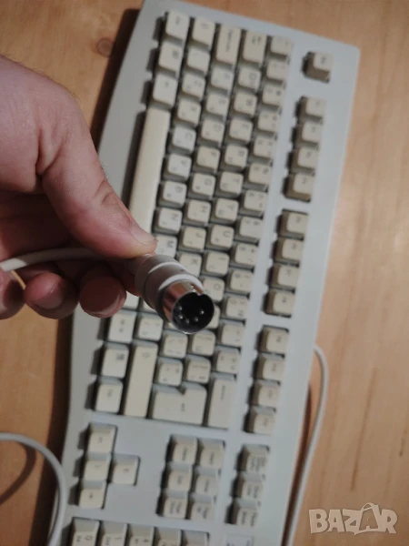 Клавиатура с DIN конектор, снимка 1